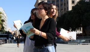 Les tres autores Barcelona 2013 llegint